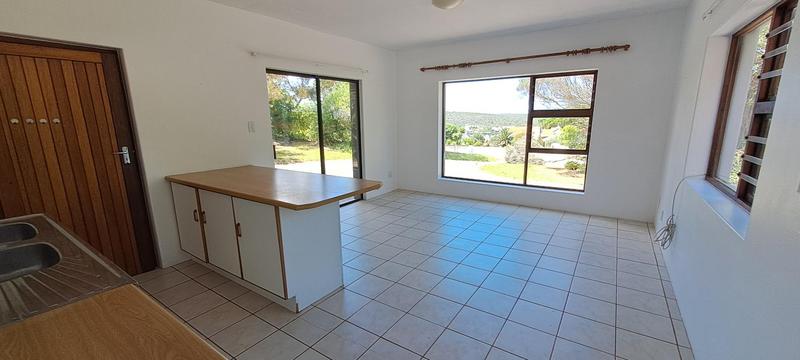 4 Bedroom Property for Sale in Stilbaai Wes Western Cape